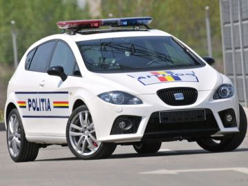 Coche de la Policía rumana