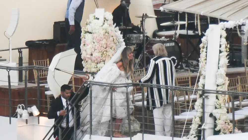 Heidi Klum llegando a la ceremonia de su boda 