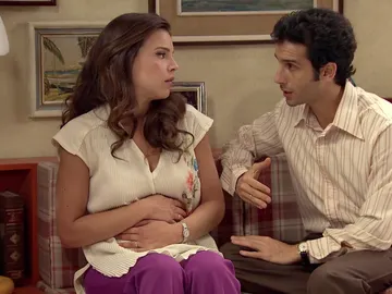 María, atemorizada por su bebé María, atemorizada por su bebé