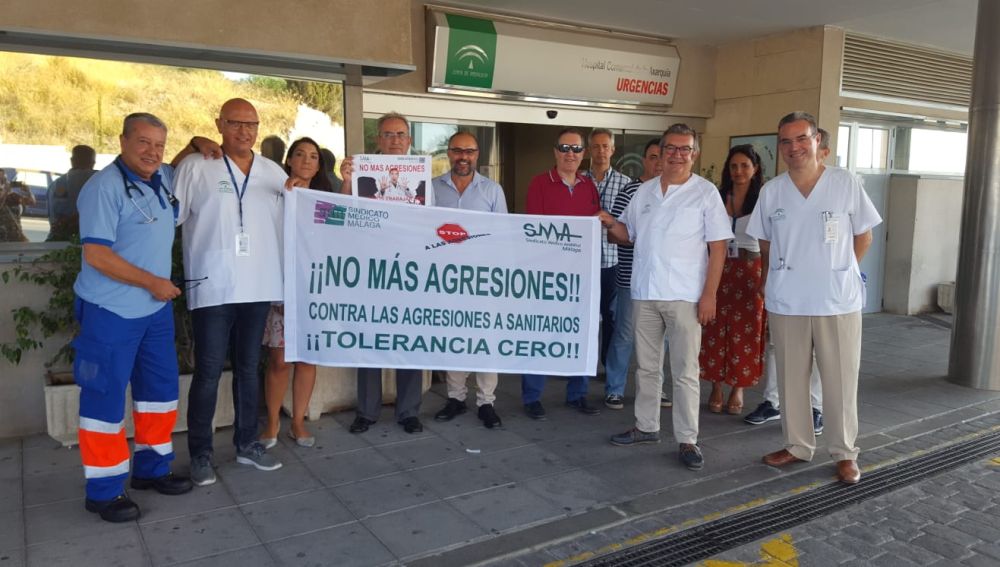 Medicos andaluces protestan contra las agresiones de los pacientes