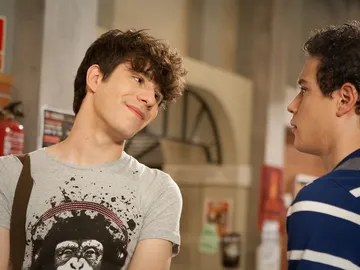 Javier Calvo como Fer en 'Física o Química' Javier Calvo como Fer en 'Física o Química'