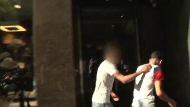 'Manada de Bilbao': Increpan a los imputados en libertad a la salida de los juzgados 