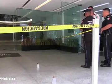 La policía sospecha que los atracadores de la Casa de la moneda contaban con la colaboración de los trabajadores La policía sospecha que los atracadores de la Casa de la moneda contaban con la colaboración de los trabajadores