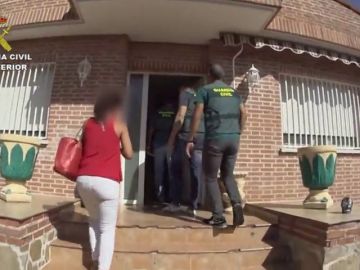 Estafa en la venta de viviendas: Detenida una pareja que decía vender casas de subastas Estafa en la venta de viviendas: Detenida una pareja que decía vender casas de subastas