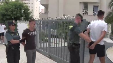 Prisión provisional para tres de los cinco detenidos por abusar sexualmente de dos mujeres en Benidorm