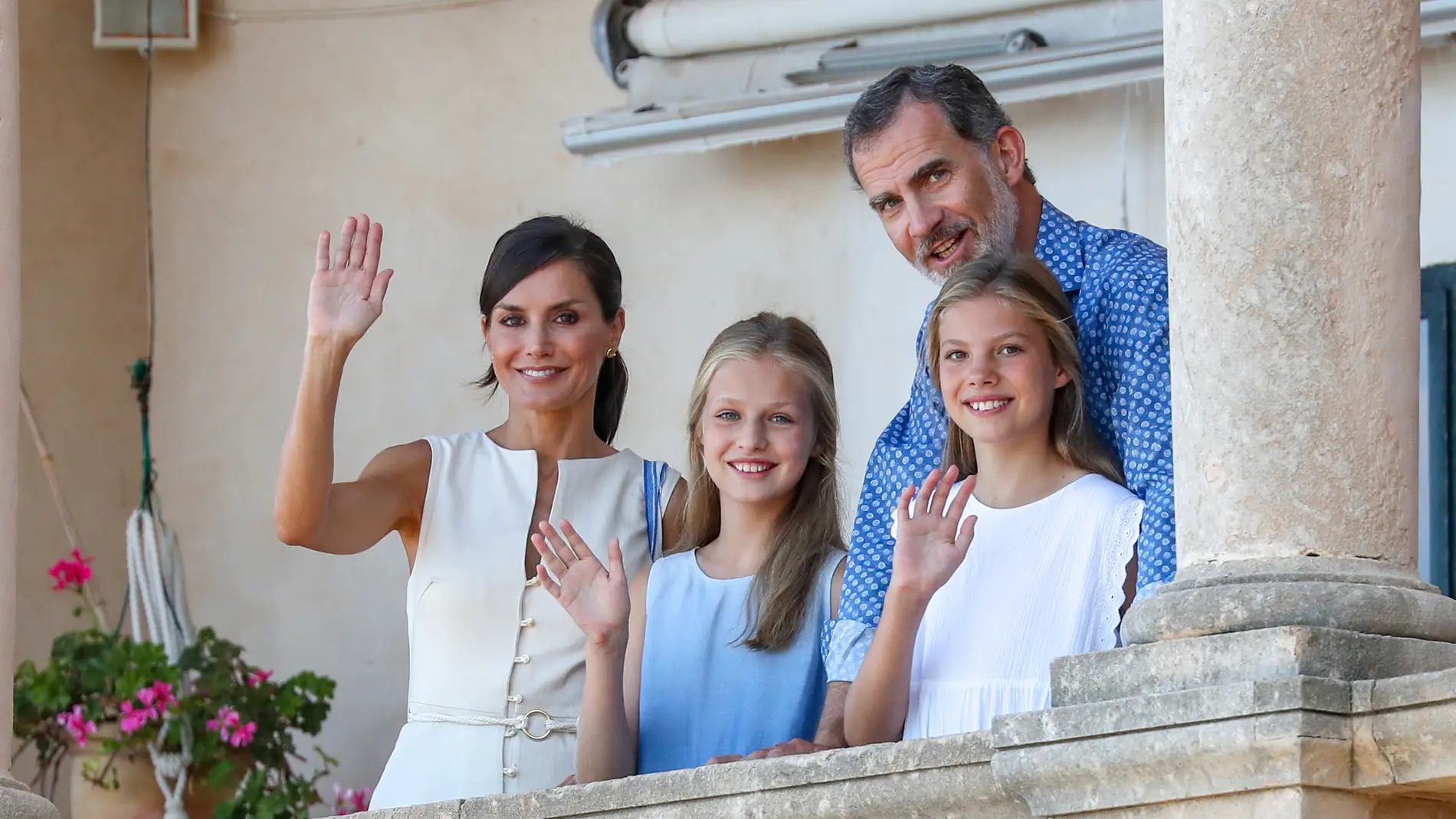 La Familia Real ha visitado muy aconjuntada el Museo Son Marroig en Mallorca