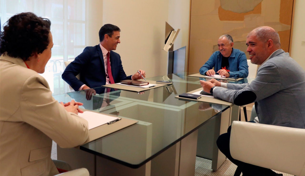 Pedro Sánchez, Magdalena Valerio, Pepe Álvarez y Unai Sordo Pedro Sánchez, Magdalena Valerio, Pepe Álvarez y Unai Sordo