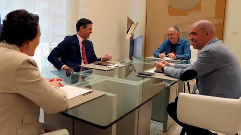 Pedro Sánchez, Magdalena Valerio, Pepe Álvarez y Unai Sordo Pedro Sánchez, Magdalena Valerio, Pepe Álvarez y Unai Sordo