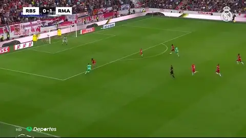 El Real Madrid vence al Salzburgo con el primer gol de Hazard como madridista El Real Madrid vence al Salzburgo con el primer gol de Hazard como madridista