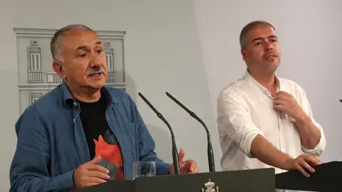 Los secretarios generales, de UGT, Pepe Álvarez (i), y de CCOO, Unai Sordo (d) Los secretarios generales, de UGT, Pepe Álvarez (i), y de CCOO, Unai Sordo (d)