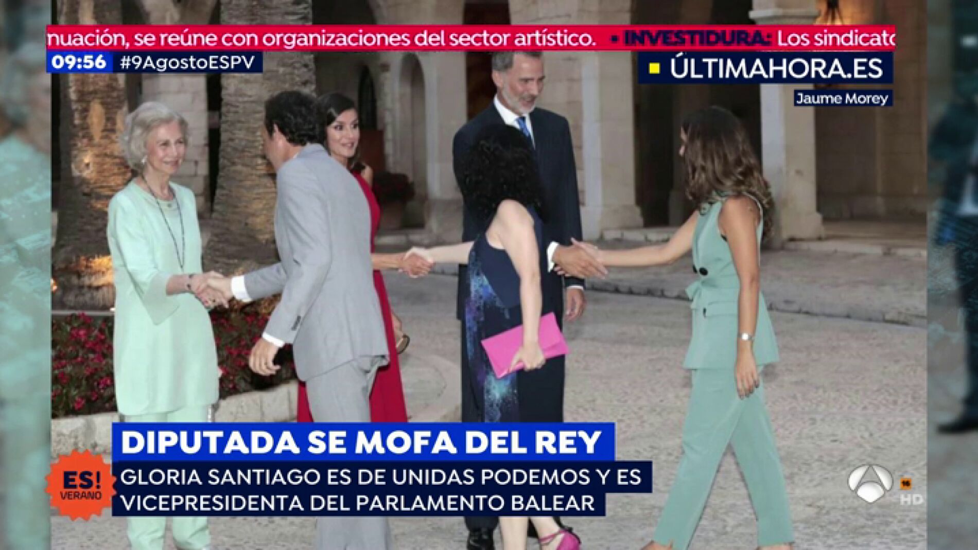 Una diputada se mofa del rey despu&eacute;s de acudir a la recepci&oacute;n