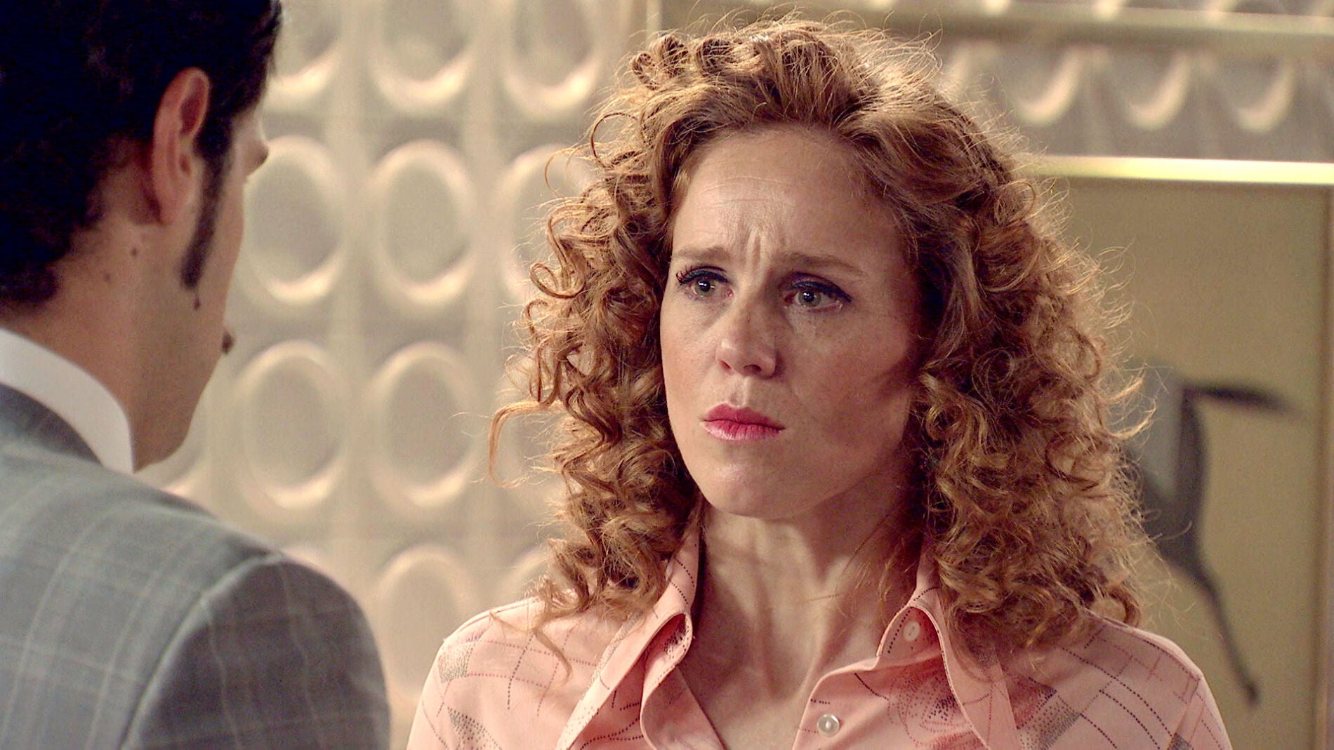 Las palabras de Carlos rompen las ilusiones de Ana