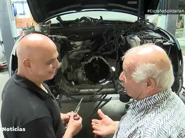Lanzan una iniciativa para que jubilados ayuden a jóvenes que acaban de crear su negocio Lanzan una iniciativa para que jubilados ayuden a jóvenes que acaban de crear su negocio