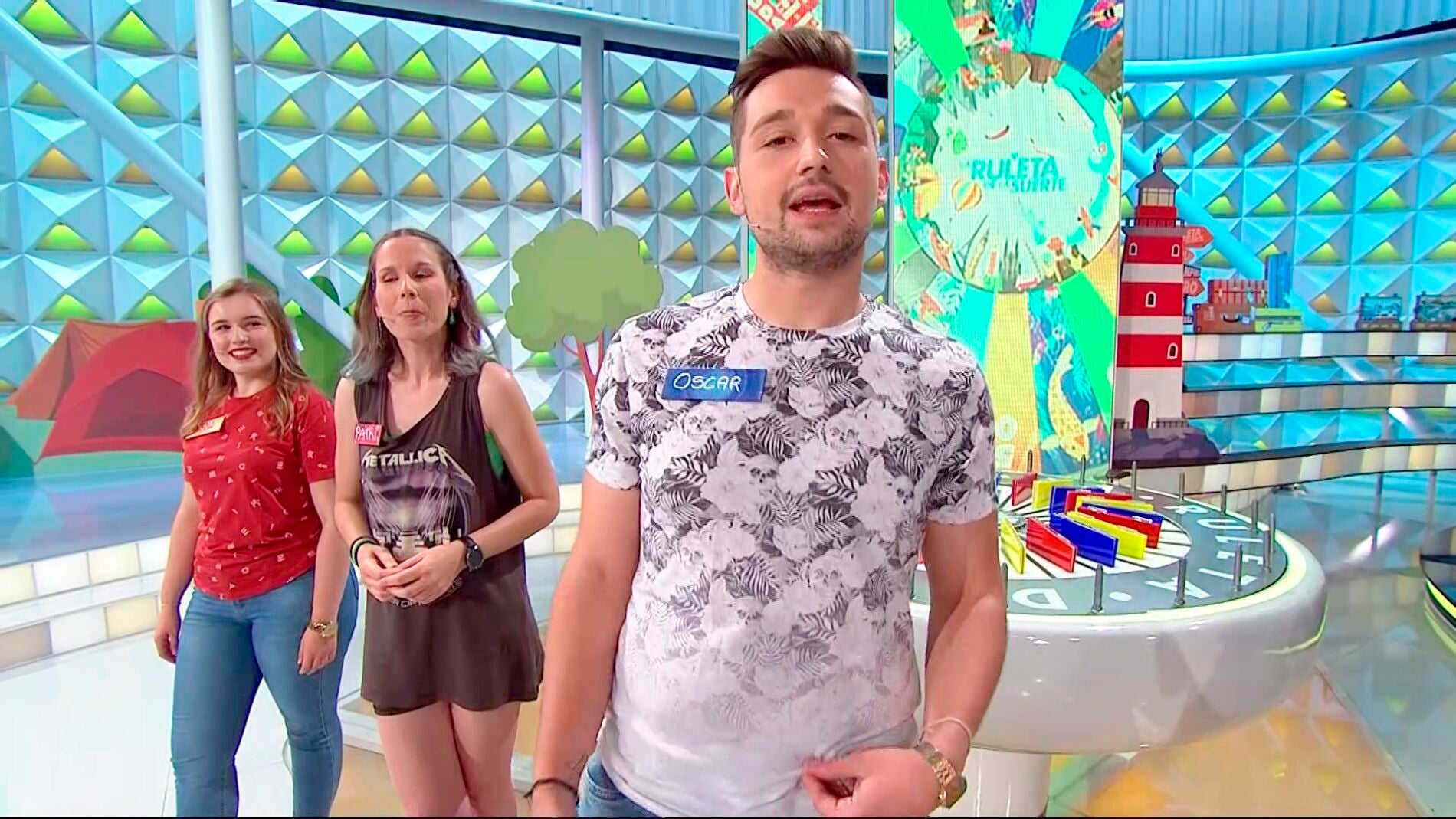 Gan&oacute; &lsquo;La ruleta de la suerte&rsquo; para comprar pelucas de Drag Queen