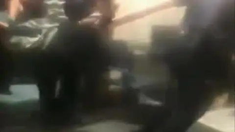 Reducen a un hombre que sembró el pánico con un cuchillo Reducen a un hombre que sembró el pánico con un cuchillo