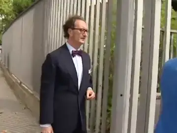 El abogado que pagó la cláusula de Neymar, 'cazado' en las oficinas del Barça El abogado que pagó la cláusula de Neymar, 'cazado' en las oficinas del Barça