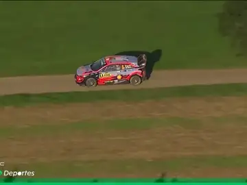 Dani Sordo sube al cuarto puesto tras una fuerte avería en el Rally de Alemania Dani Sordo sube al cuarto puesto tras una fuerte avería en el Rally de Alemania