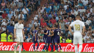 Los jugadores del Valladolid celebran el gol del empate