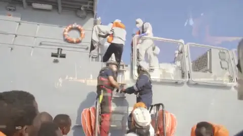 Los 356 migrantres del 'Ocean Viking' ya están en Malta Los 356 migrantres del 'Ocean Viking' ya están en Malta