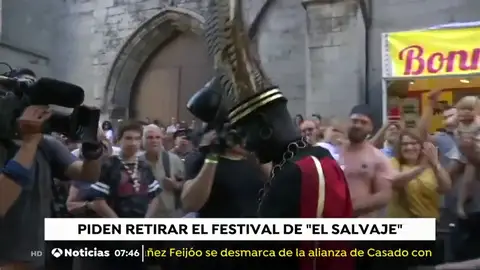 Piden a la UNESCO que retire el festival del 'salvaje' al considerarlo racista Piden a la UNESCO que retire el festival del 'salvaje' al considerarlo racista