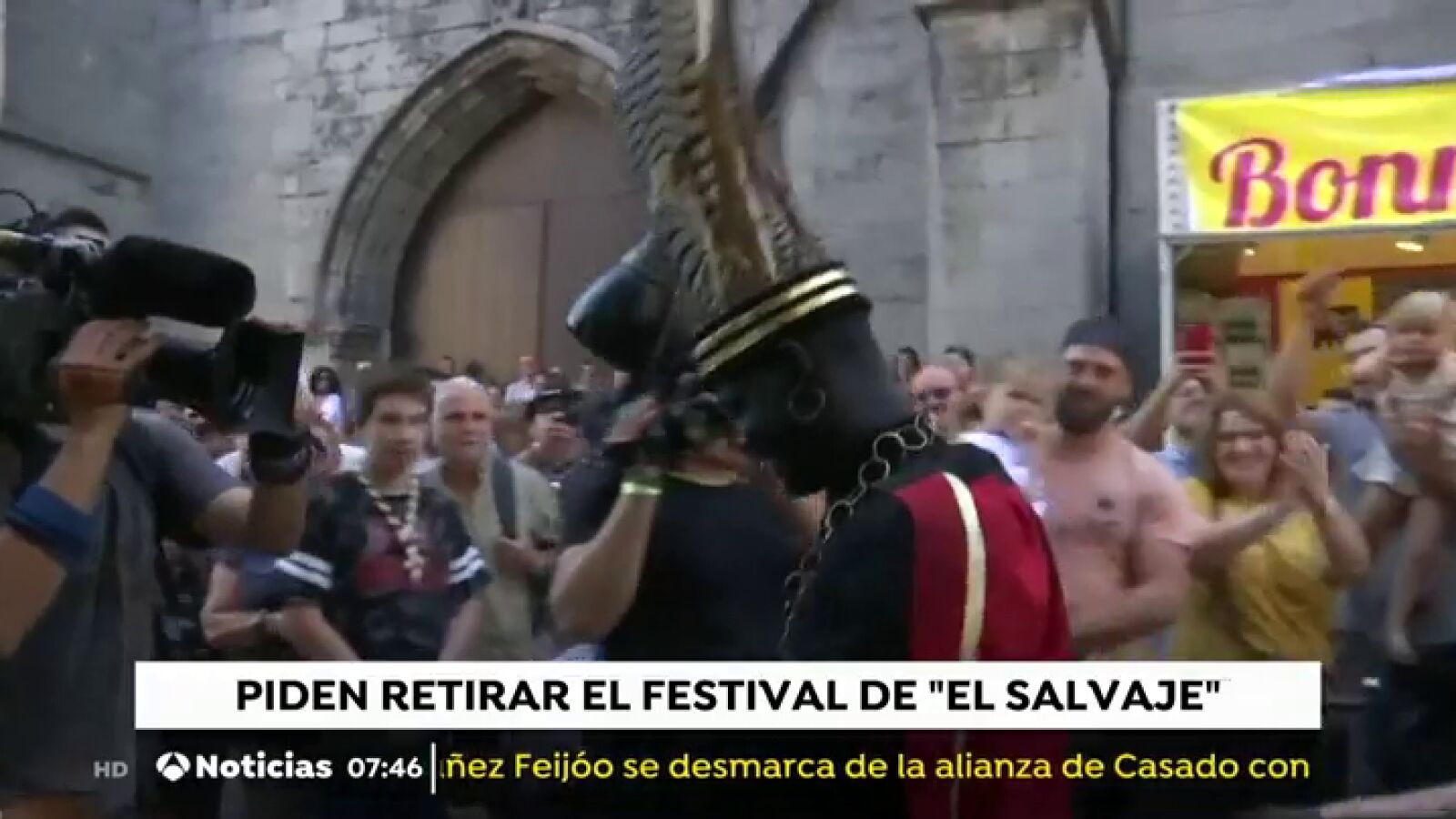 Piden a la UNESCO que retire el festival del 'salvaje' al considerarlo racista
