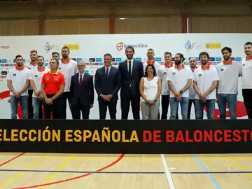 La selección española de baloncesto al completo La selección española de baloncesto al completo