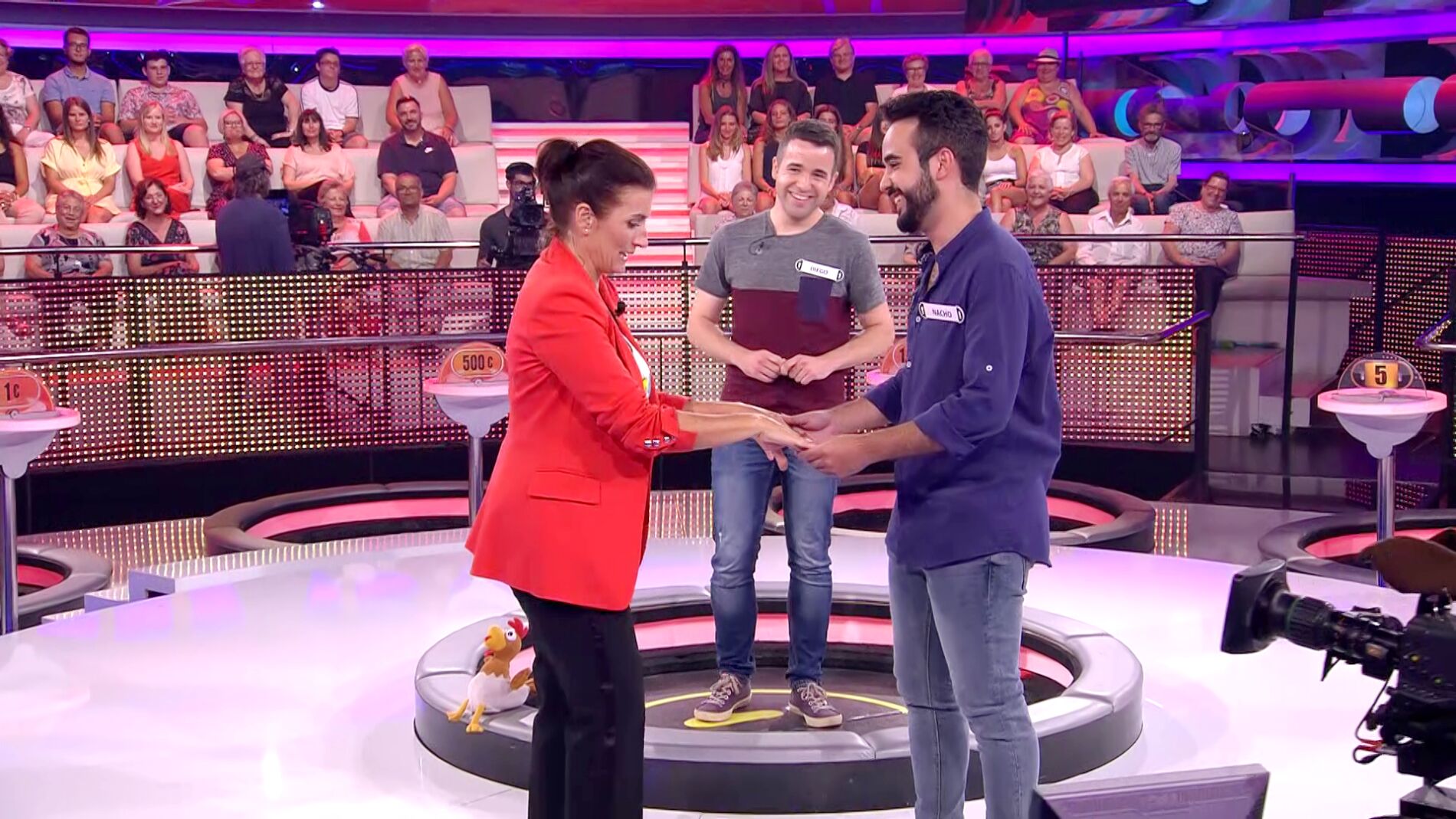 En ‘¡Ahora caigo!’, dos concursantes no pueden controlar sus nervios 