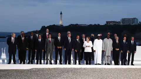 Foto de familia de los mandatarios en el G7 de Biarritz. Foto de familia de los mandatarios en el G7 de Biarritz.