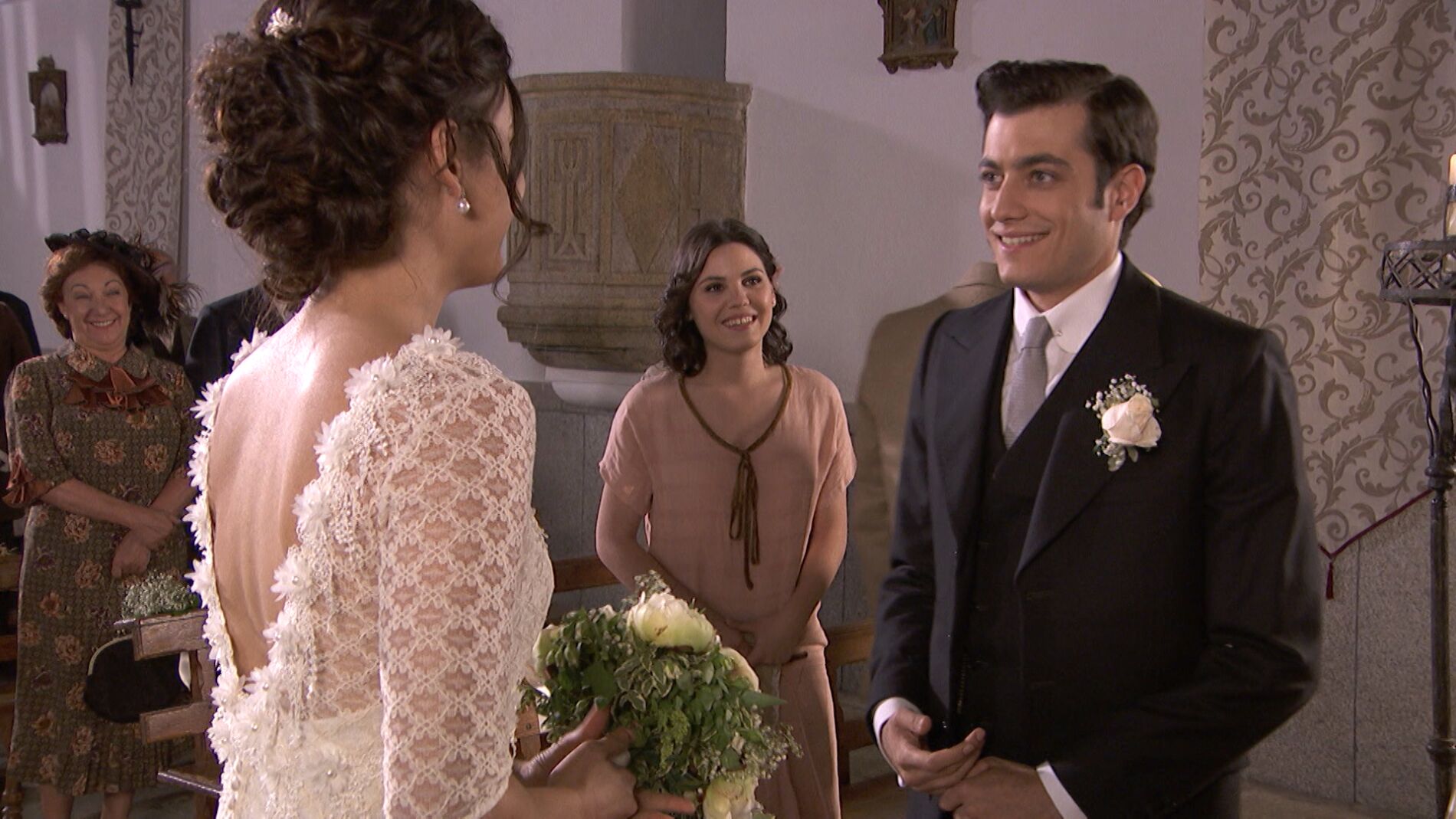 Avance 'El secreto de Puente Viejo': Lola y Prudencio a las puertas de sellar su amor para siempre 