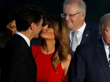 La viral foto de Melania y Trudeau en la cumbre del G7 La viral foto de Melania y Trudeau en la cumbre del G7
