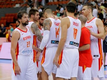 La selección española de baloncesto cae ante Rusia