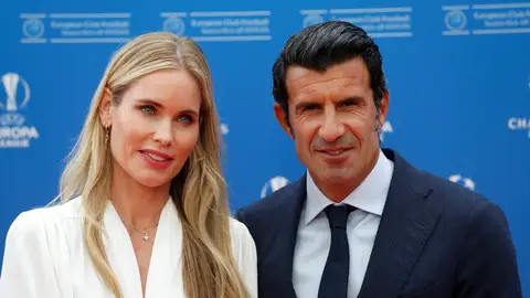 Luis Figo, junto a su esposa Luis Figo, junto a su esposa