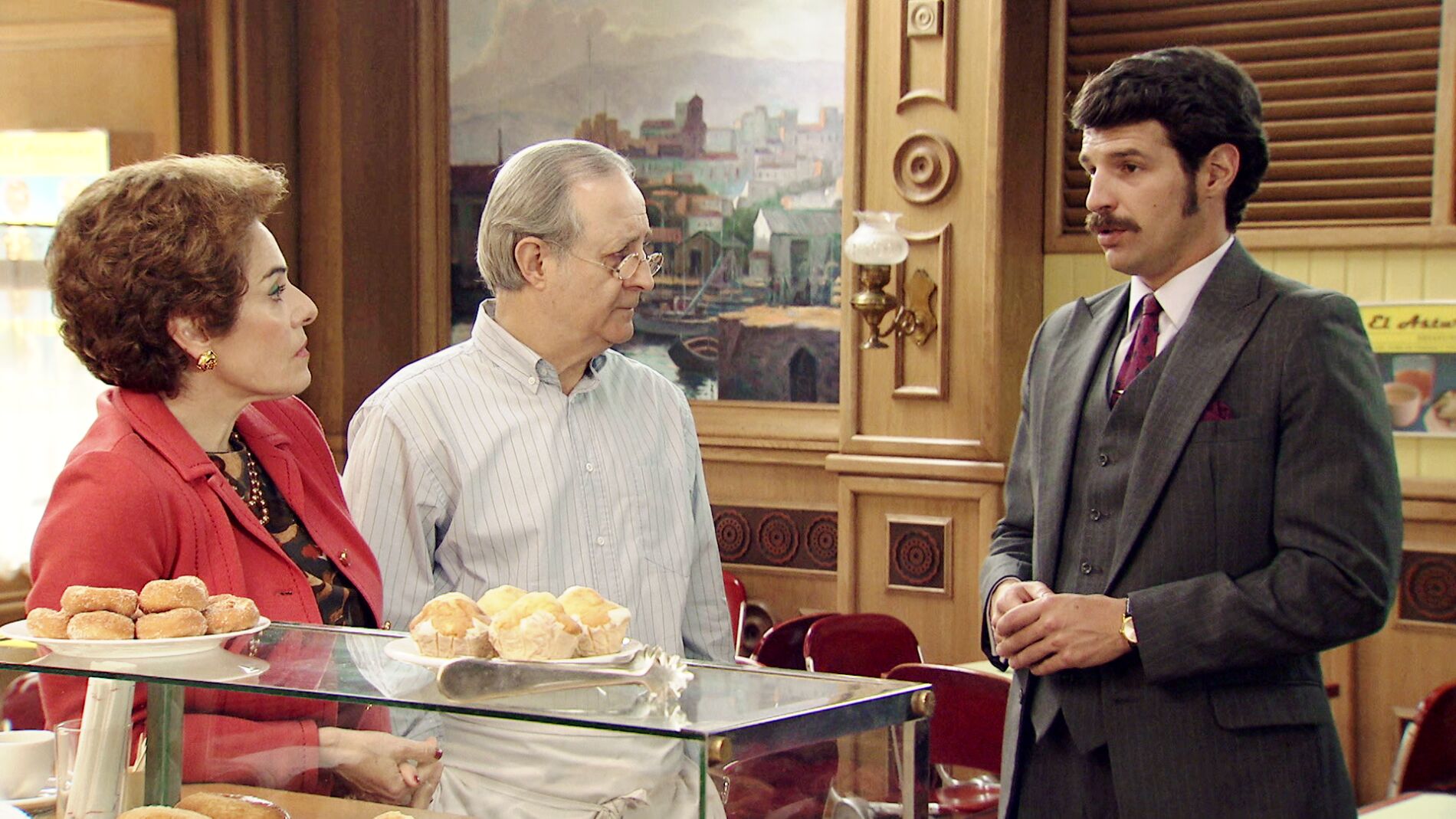 &lsquo;Amar es para siempre&rsquo;: Carlos, avergonzado por dejar escapar a Ascensi&oacute;n, inventa una excusa ante los G&oacute;mez 