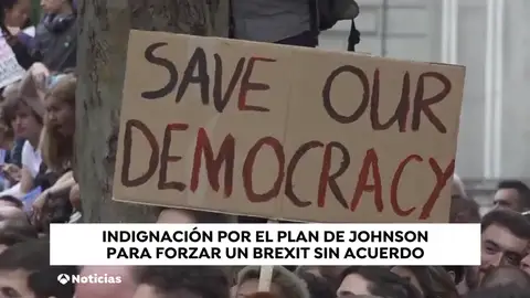 Más de un millón de firmas... y Hugh Grant contra Boris Johnson Más de un millón de firmas... y Hugh Grant contra Boris Johnson