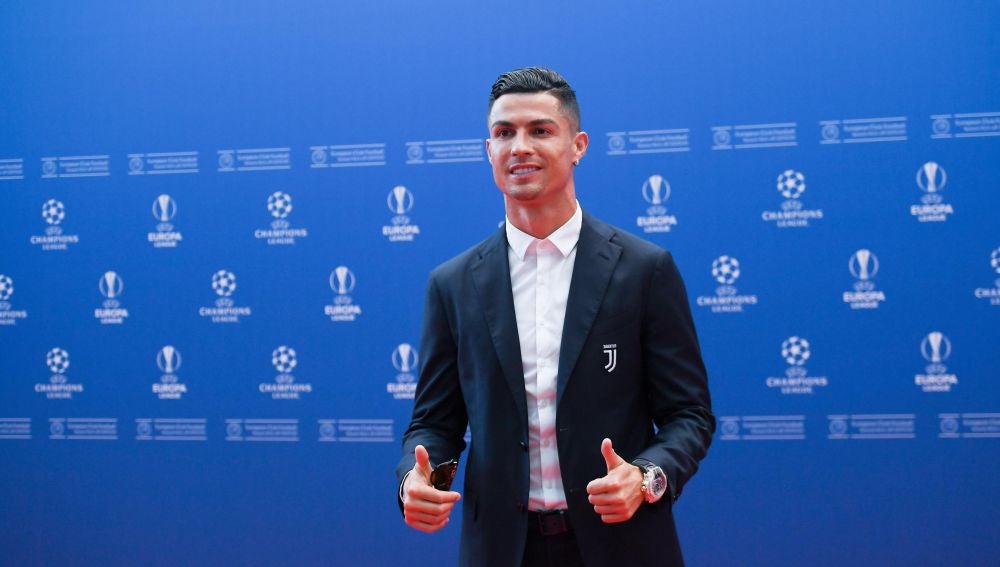 Cristiano Ronaldo durante el sorteo de la Champions