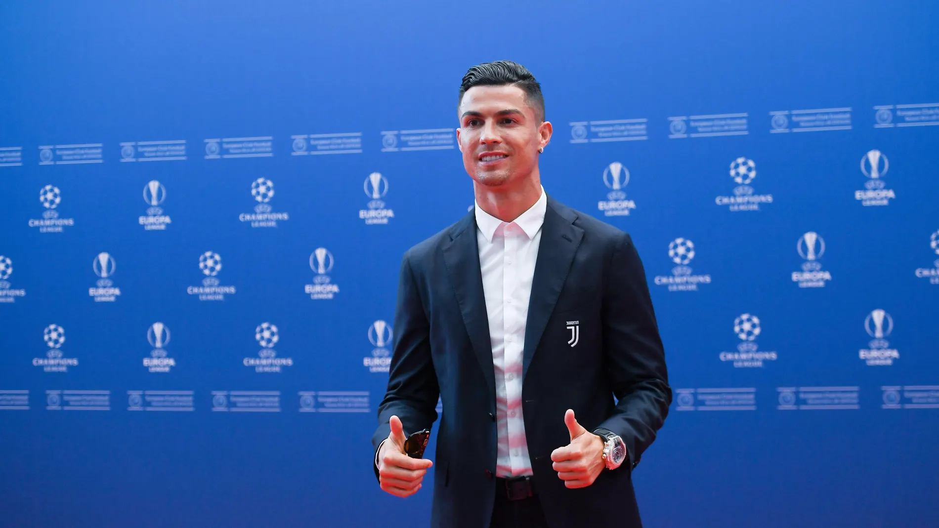Cristiano Ronaldo durante el sorteo de la Champions Cristiano Ronaldo durante el sorteo de la Champions