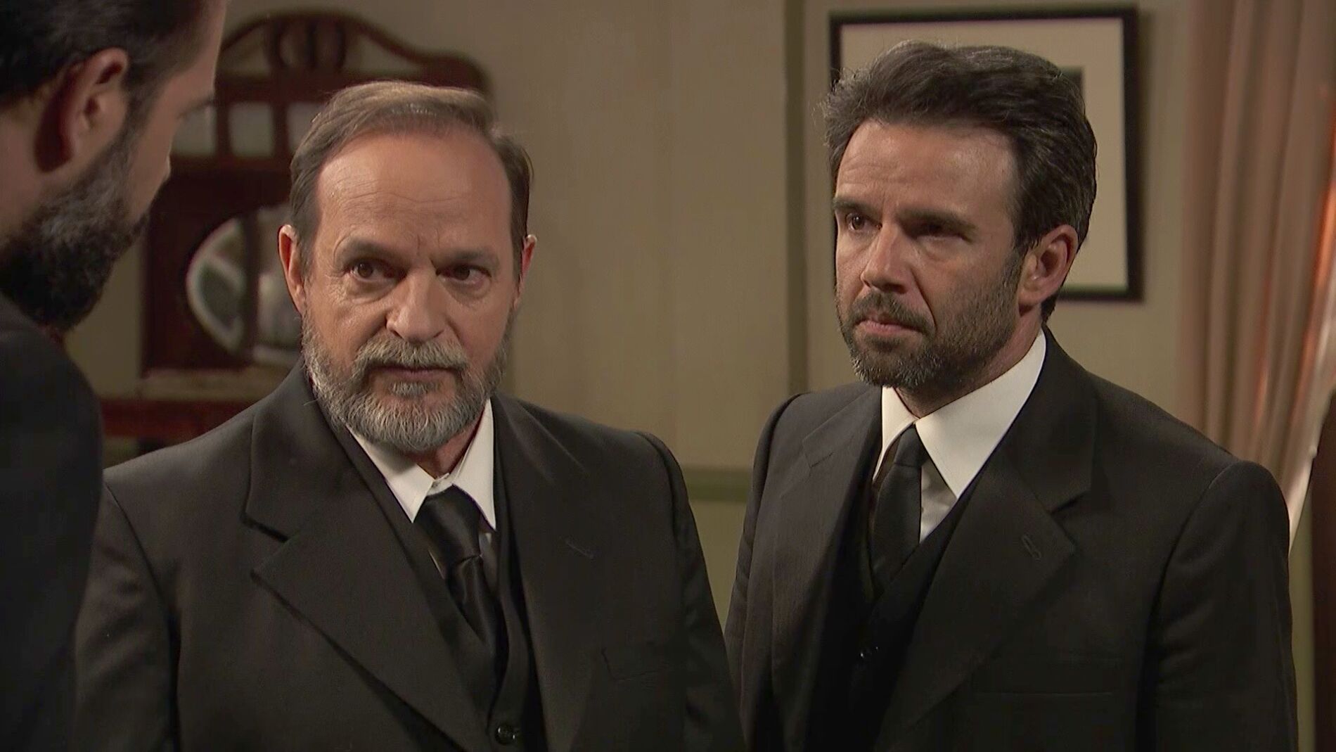 'El secreto de Puente Viejo': La relaci&oacute;n entre Fernando y Garc&iacute;a Morales, a punto de ser destapada 