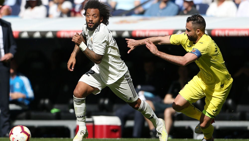 Marcelo ante Mario, jugador del Villarreal CF