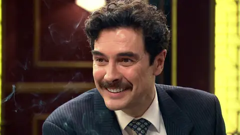 ‘Amar es para siempre’: Jacobo se instalará en La Estrella para informar a Armando Ordóñez sobre los problemas de los De la Vega ‘Amar es para siempre’: Jacobo se instalará en La Estrella para informar a Armando Ordóñez sobre los problemas de los De la Vega