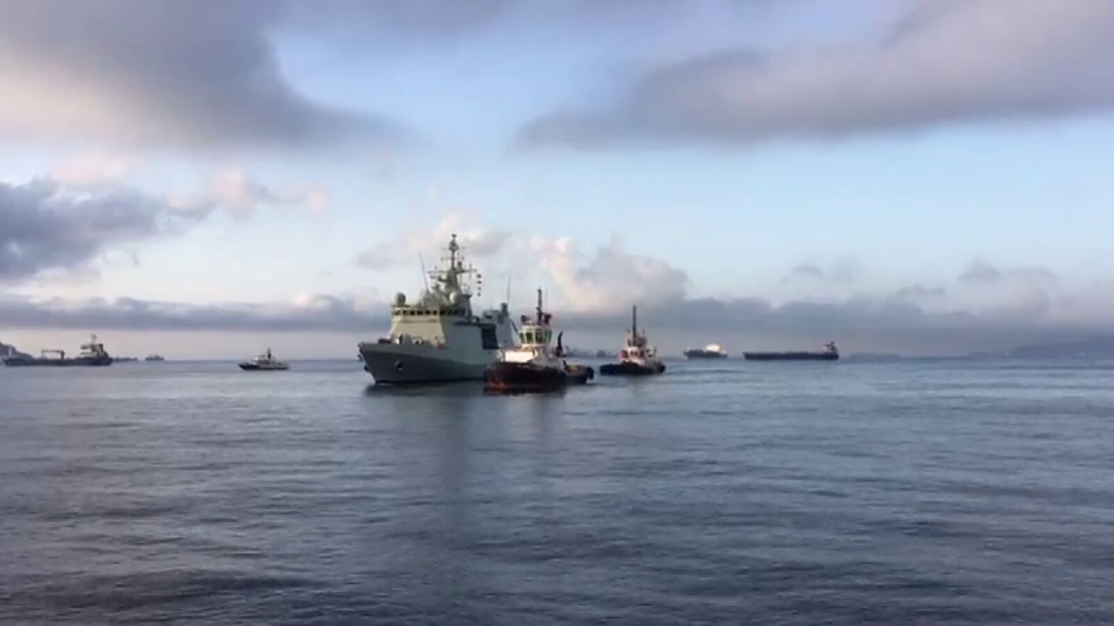 El Audaz llega a San Roque (Cádiz) con 15 migrantes a bordo