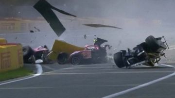 Espectacular accidente en la Fórmula 2 
