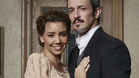 Sandra Cervera y Fernando Coronado son Emilia y Alfonso en 'El secreto de Puente Viejo' Sandra Cervera y Fernando Coronado son Emilia y Alfonso en 'El secreto de Puente Viejo'