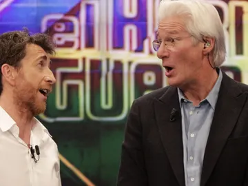 Pablo Motos y Richard Gere en 'El Hormiguero 3.0' Pablo Motos y Richard Gere en 'El Hormiguero 3.0'
