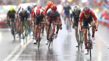 Foto finish de la octava etapa en La Vuelta a España 2019