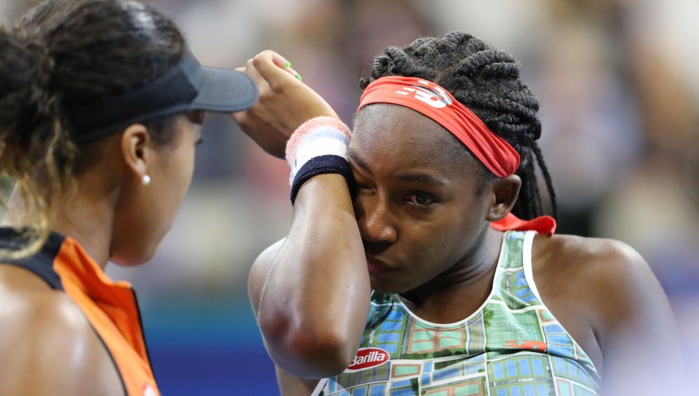 Coco Gauff llora tras la derrota frente a Naomi Osaka