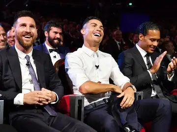 Messi, Cristiano y Van Dijk, en la gala de la UEFA Messi, Cristiano y Van Dijk, en la gala de la UEFA