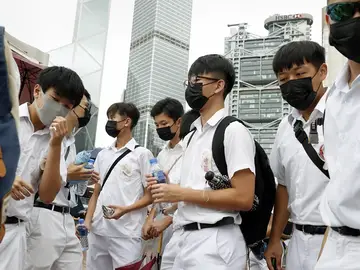 Huelga estudiantil el primer día de curso como apoyo a las protestas en Hong Kong Huelga estudiantil el primer día de curso como apoyo a las protestas en Hong Kong