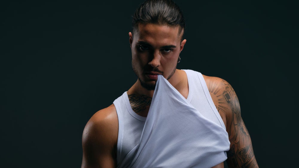 Carlo Costanzia es Jairo en 'Toy boy'