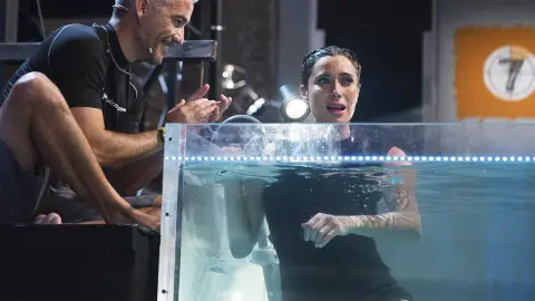 Pilar Rubio bate el récord de la apnea, el reto más extremo de 'El Hormiguero 3.0', superando los 4 minutos sin respirar bajo el agua Pilar Rubio bate el récord de la apnea, el reto más extremo de 'El Hormiguero 3.0', superando los 4 minutos sin respirar bajo el agua