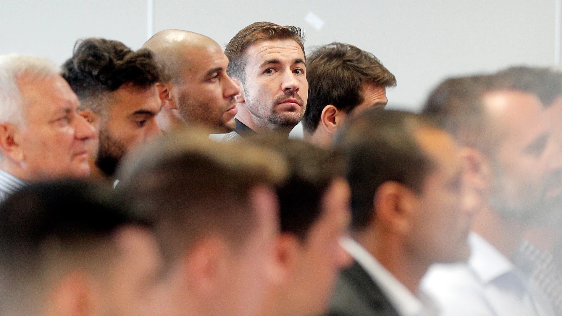 Gabi levanta la vista en el banquillo de los acusados Gabi levanta la vista en el banquillo de los acusados